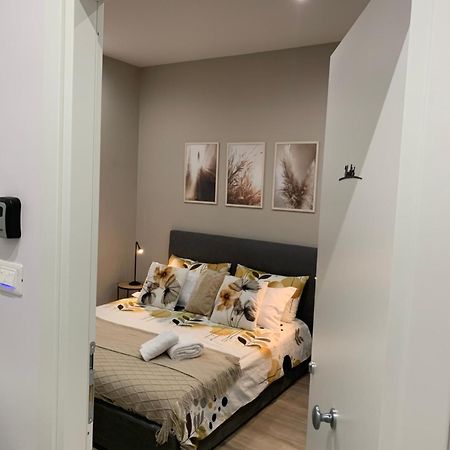 La Casa Di Bianca - Modern Suites Near Plebiscito Наполи Екстериор снимка