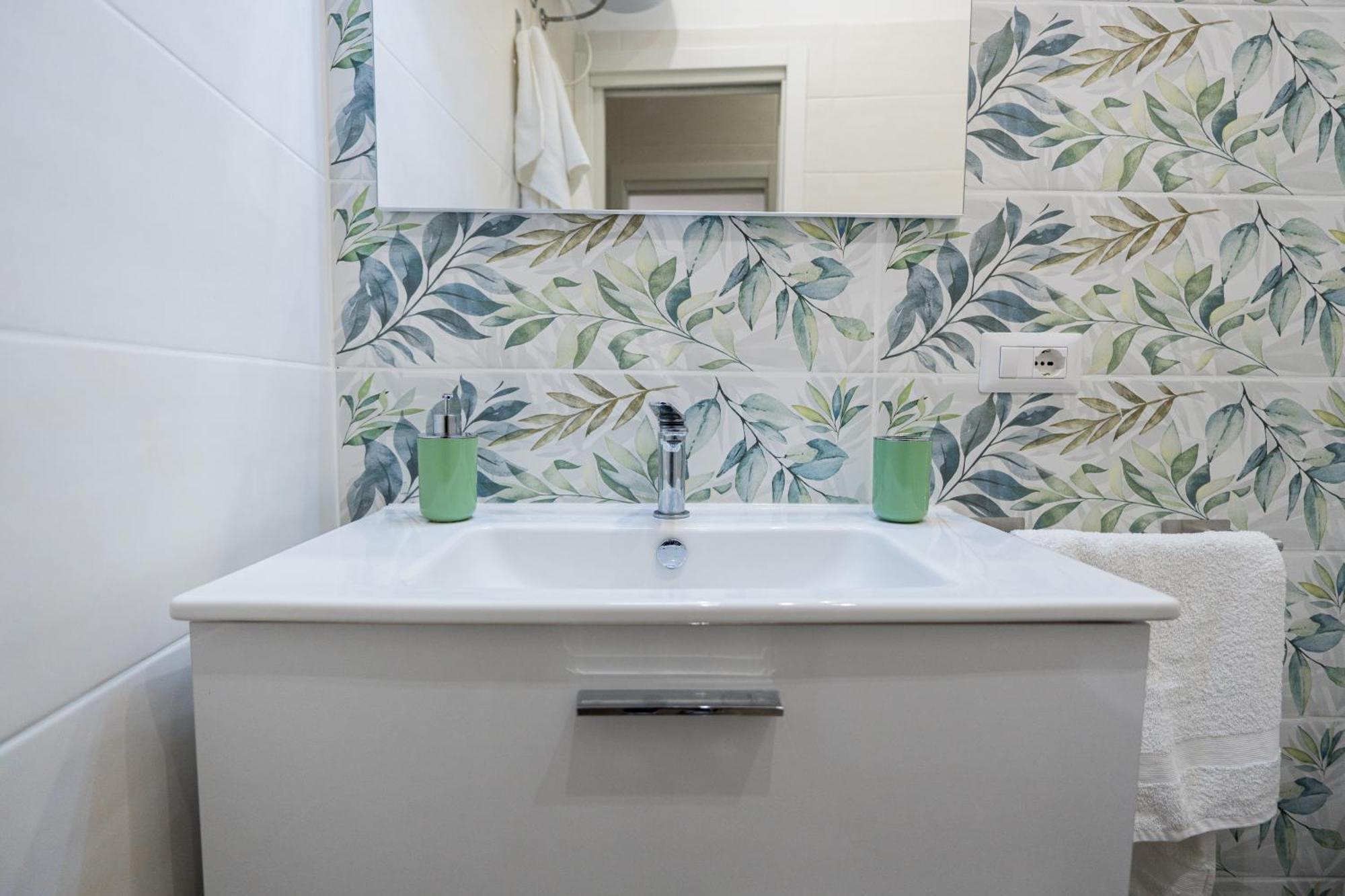La Casa Di Bianca - Modern Suites Near Plebiscito Наполи Екстериор снимка
